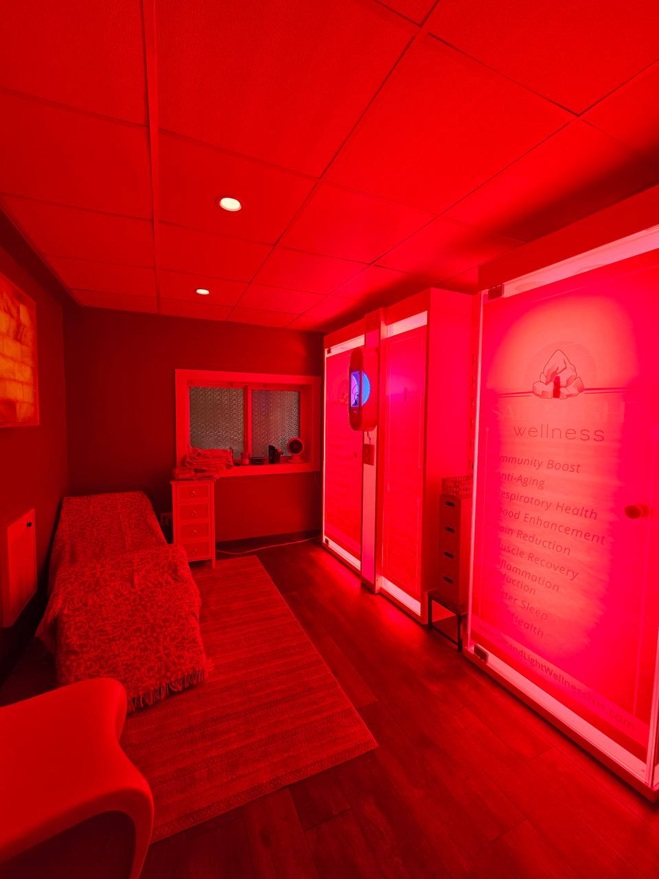 Red Light / Halotherapy Booth Room